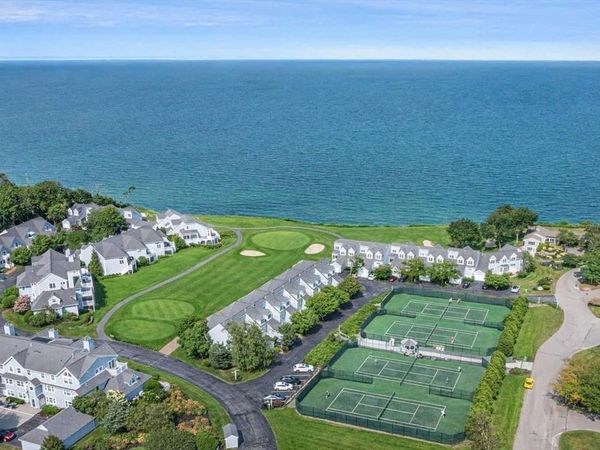 62 Fairway Dr, Unit 62, Plymouth, MA 02360