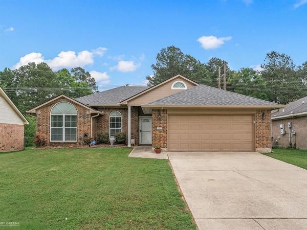 9341 Crooked Creek Drive, Shreveport, LA 71118
