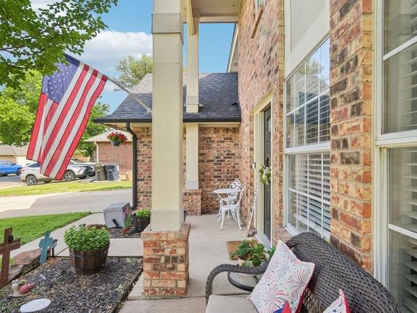 6720 Wayfarer Trail, Fort Worth, TX 76137