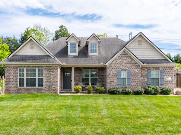 451 Granada Drive, Lenoir City, TN 37772