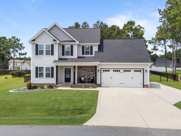 76 Shadybrook Drive, Benson, NC 27504