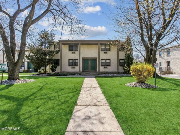 500 Cliffwood Avenue, Unit D13, Matawan, NJ 07747