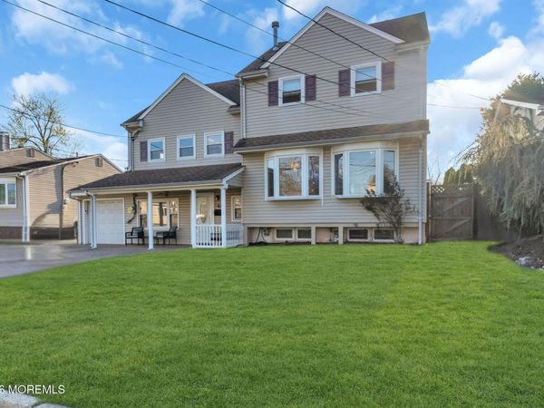 61 Cypress Drive, Colonia, NJ 07067