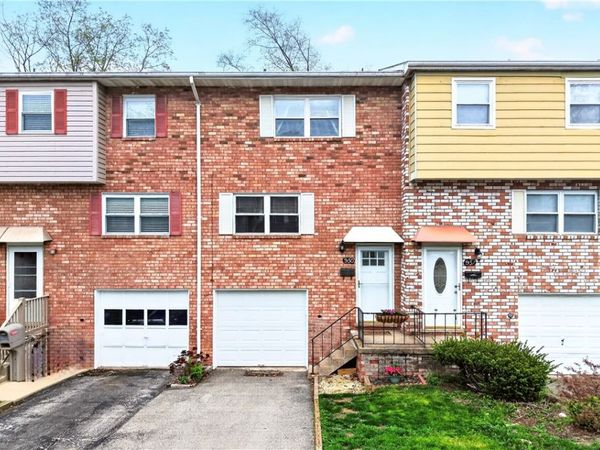 930 ACADEMY HEIGHTS DRIVE, Greensburg, PA 15601