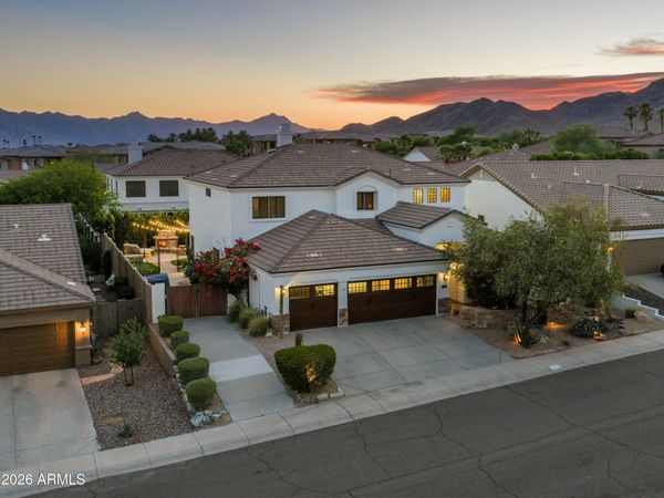 15426 S 4TH Avenue, Phoenix, AZ 85045