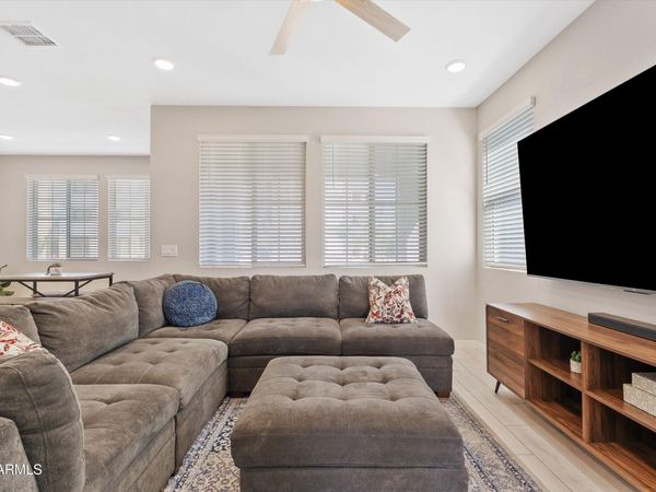 9310 E SEQUENCE Avenue, Mesa, AZ 85212