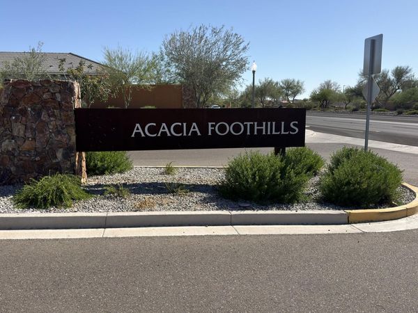 17227 W DESERT SAGE Drive, Goodyear, AZ 85338