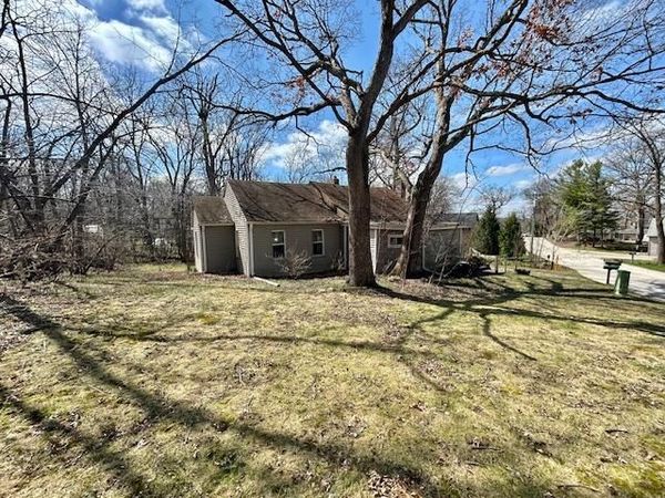 S68W17887 Island DRIVE, Muskego, WI 53150