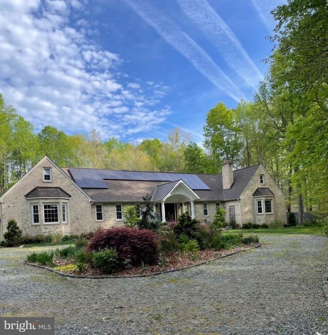 40 Holly Tree Lane, Fredericksburg, VA 22405 Main Photo