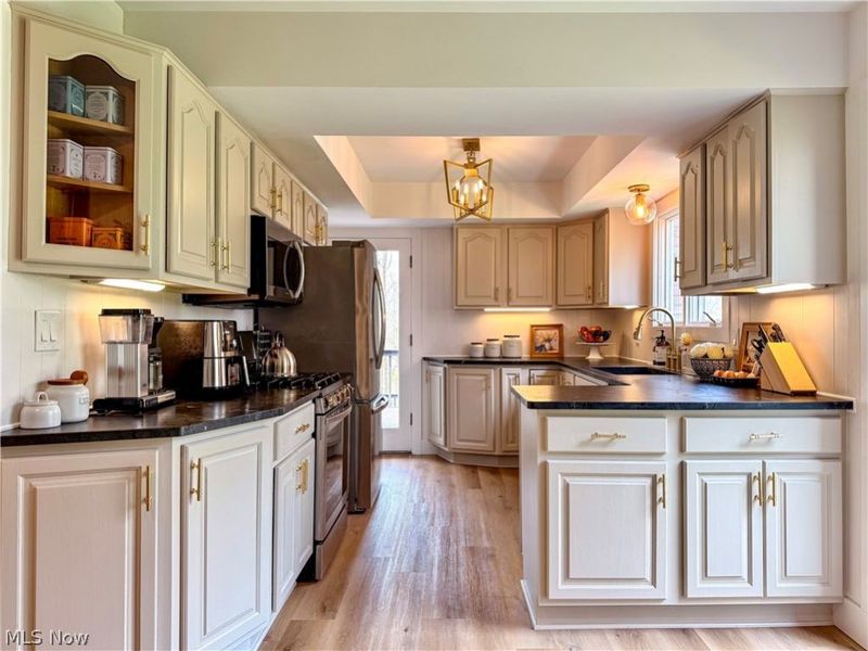 3169 Hilltop Point Circle, Medina, OH 44256 Photo 14