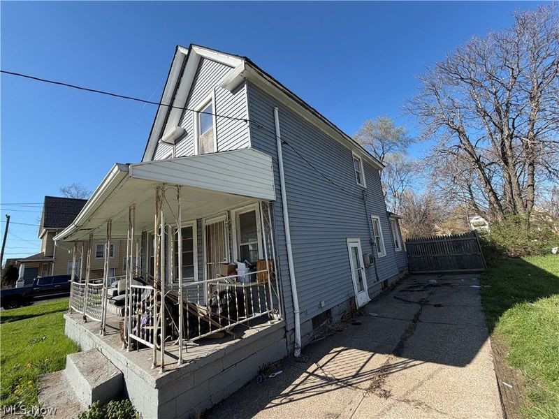 3569 Independence Road, Cleveland, OH 44105 Photo 2