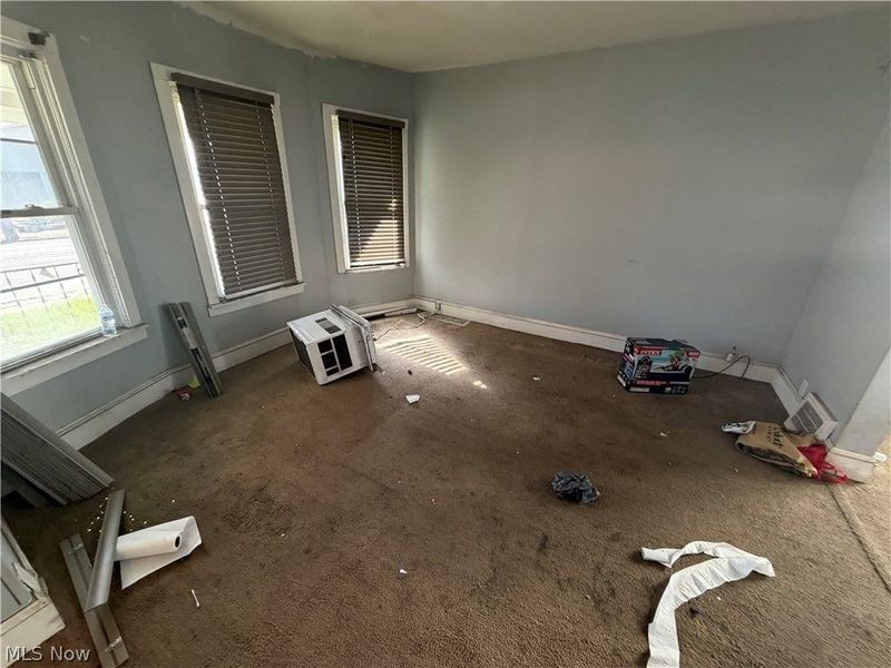 3569 Independence Road, Cleveland, OH 44105 Photo 24