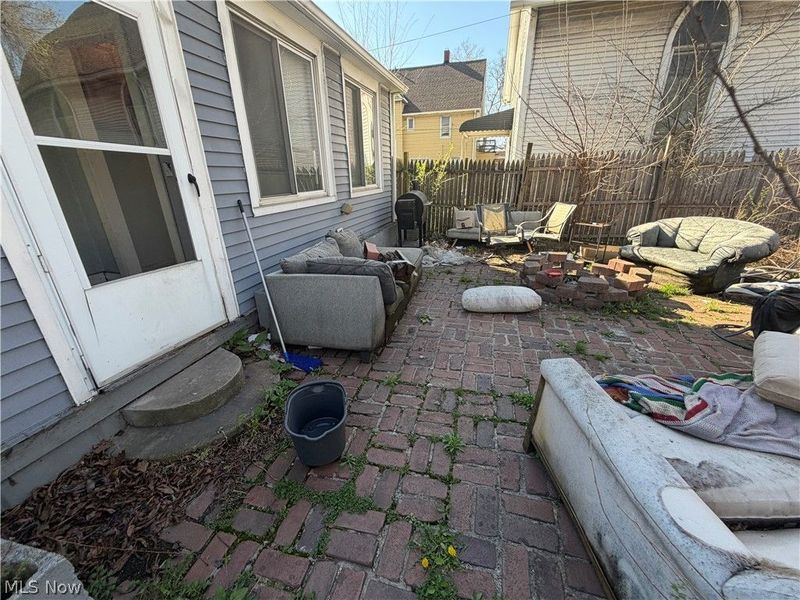 3569 Independence Road, Cleveland, OH 44105 Photo 32