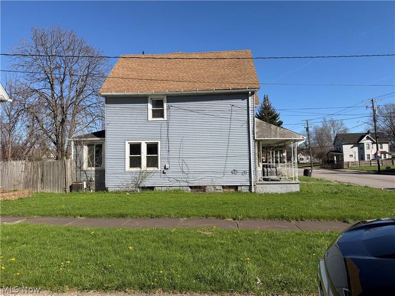 3569 Independence Road, Cleveland, OH 44105 Photo 6