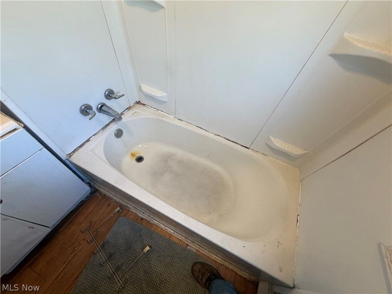 3569 Independence Road, Cleveland, OH 44105 Photo 8