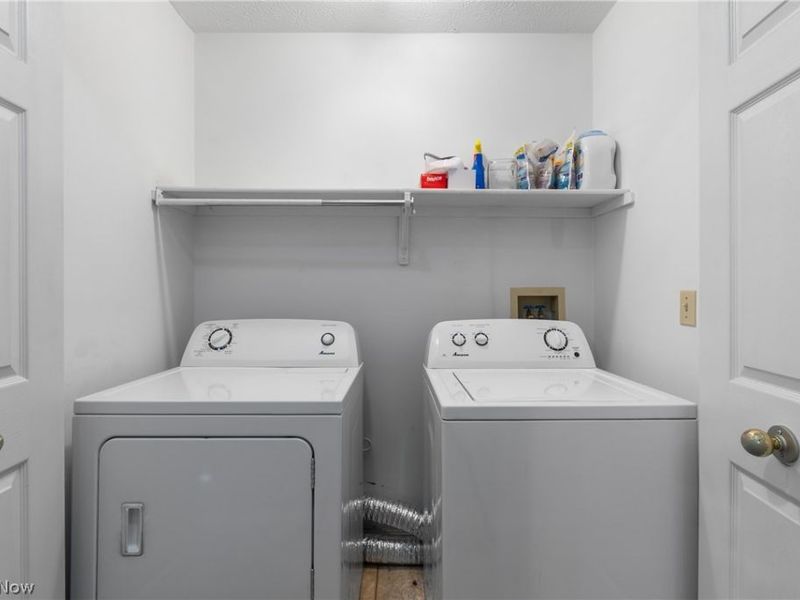 527 S Frank Boulevard, Akron, OH 44313 Photo 23