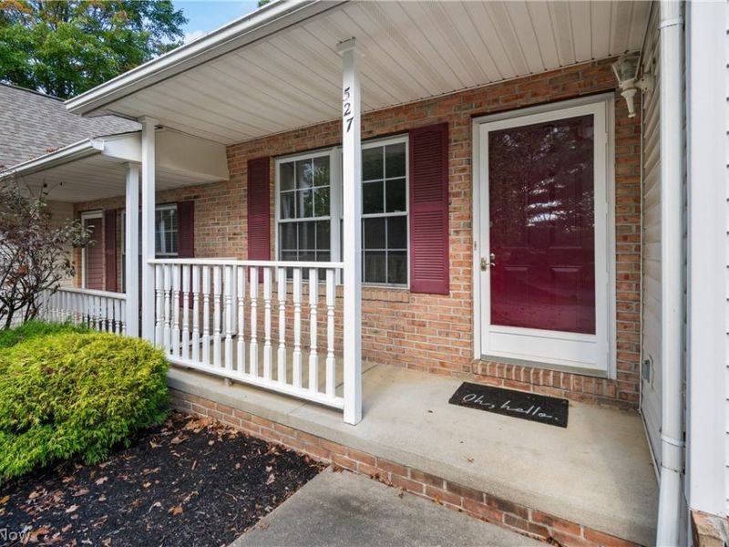 527 S Frank Boulevard, Akron, OH 44313 Photo 4