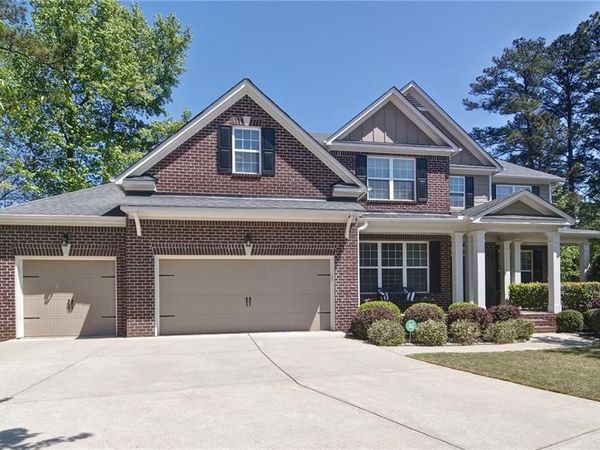 503 Lakeview Court, Woodstock, GA 30188