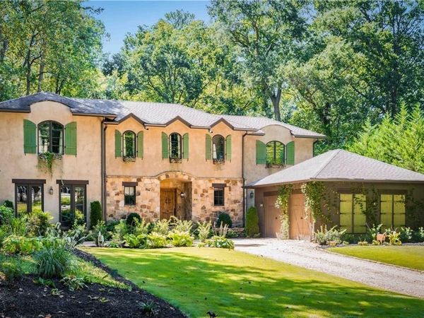 3118 W Roxboro Road NE, Atlanta, GA 30324