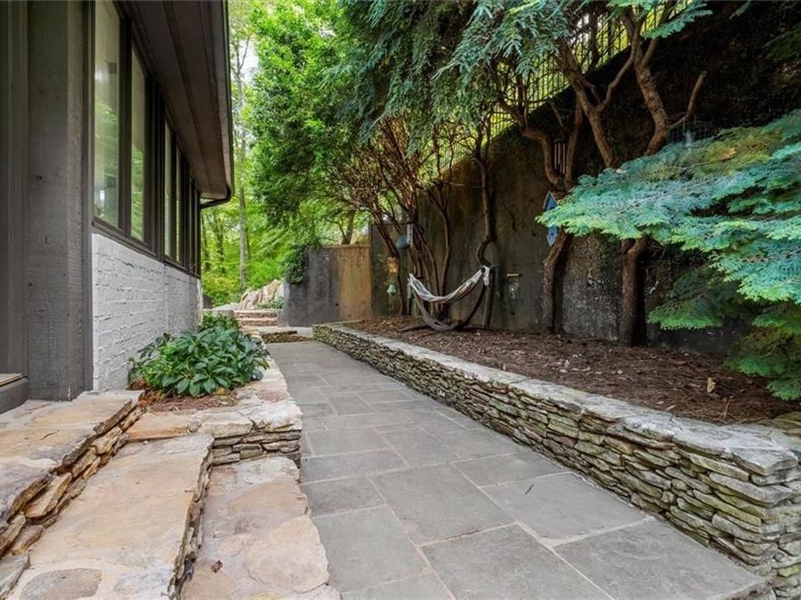 Property Image 81