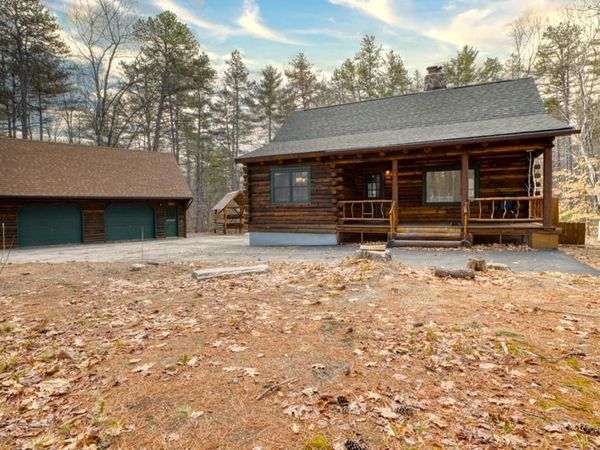 111 Pine River Path, Effingham, NH 03882