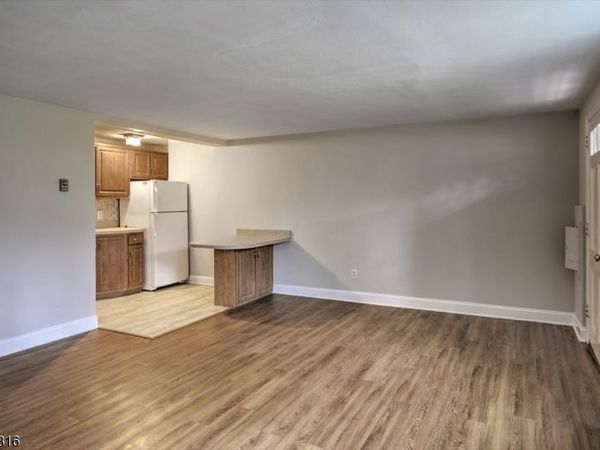 132 Claremont Rd, Bernardsville, NJ 07924