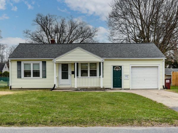 1017 Theodore Road, Schenectady, NY 12303