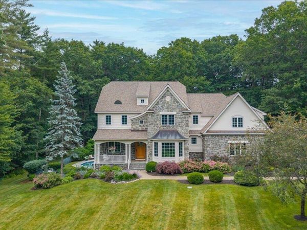 9 Cherry Tree Lane, Saratoga Springs, NY 12866