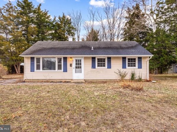 811 N NEW STREET , CLAYTON, NJ 08312