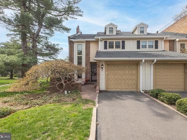 18 SUTPHIN PINES, YARDLEY, PA 19067