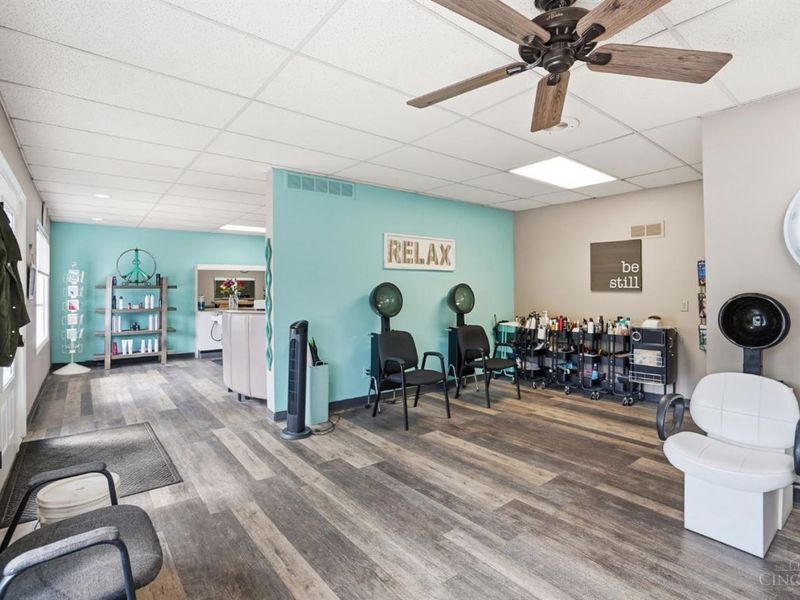 8741 Reading Road, Reading, OH 45215 Photo 15