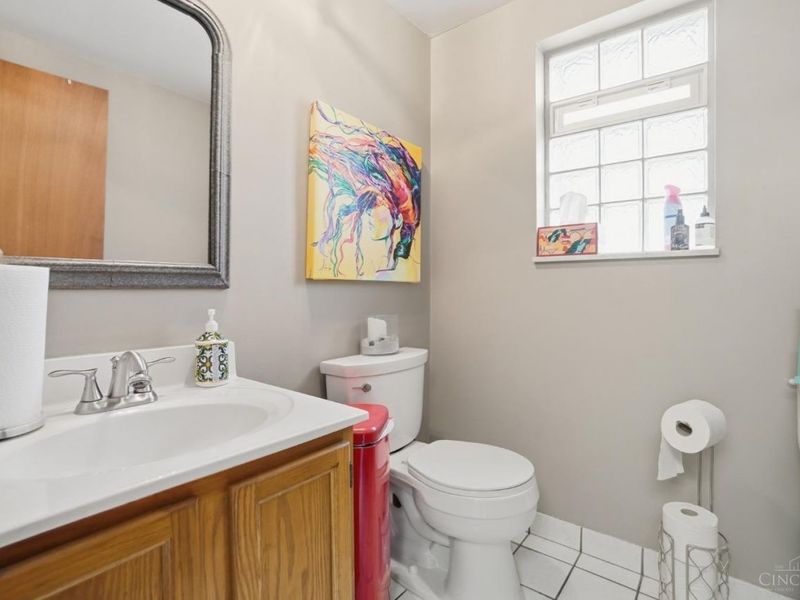 8741 Reading Road, Reading, OH 45215 Photo 17