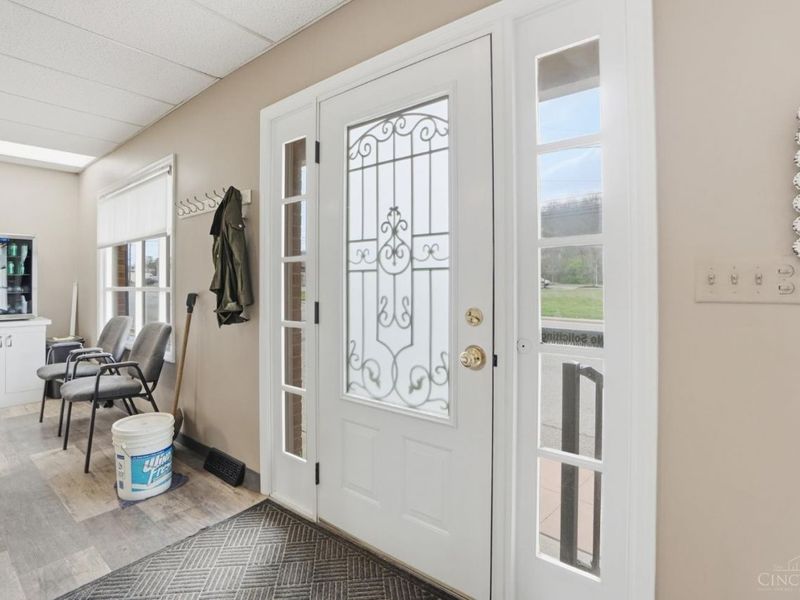 8741 Reading Road, Reading, OH 45215 Photo 7