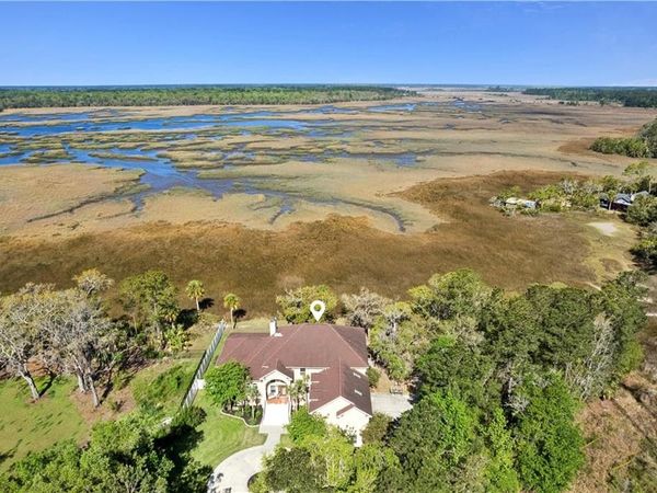 203 Sandpiper Road, Brunswick, GA 31523