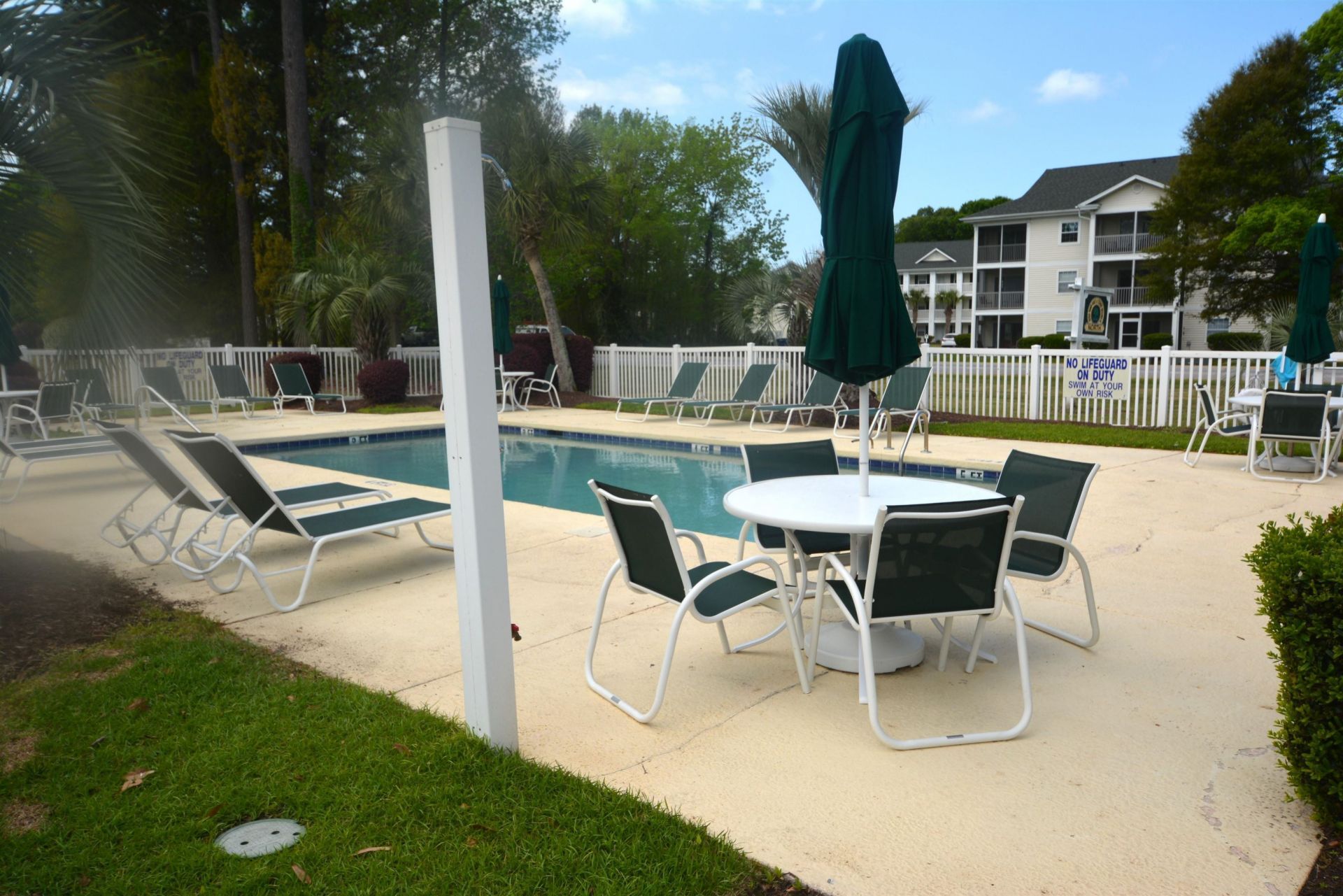 650 River Oaks Dr. Photo 29