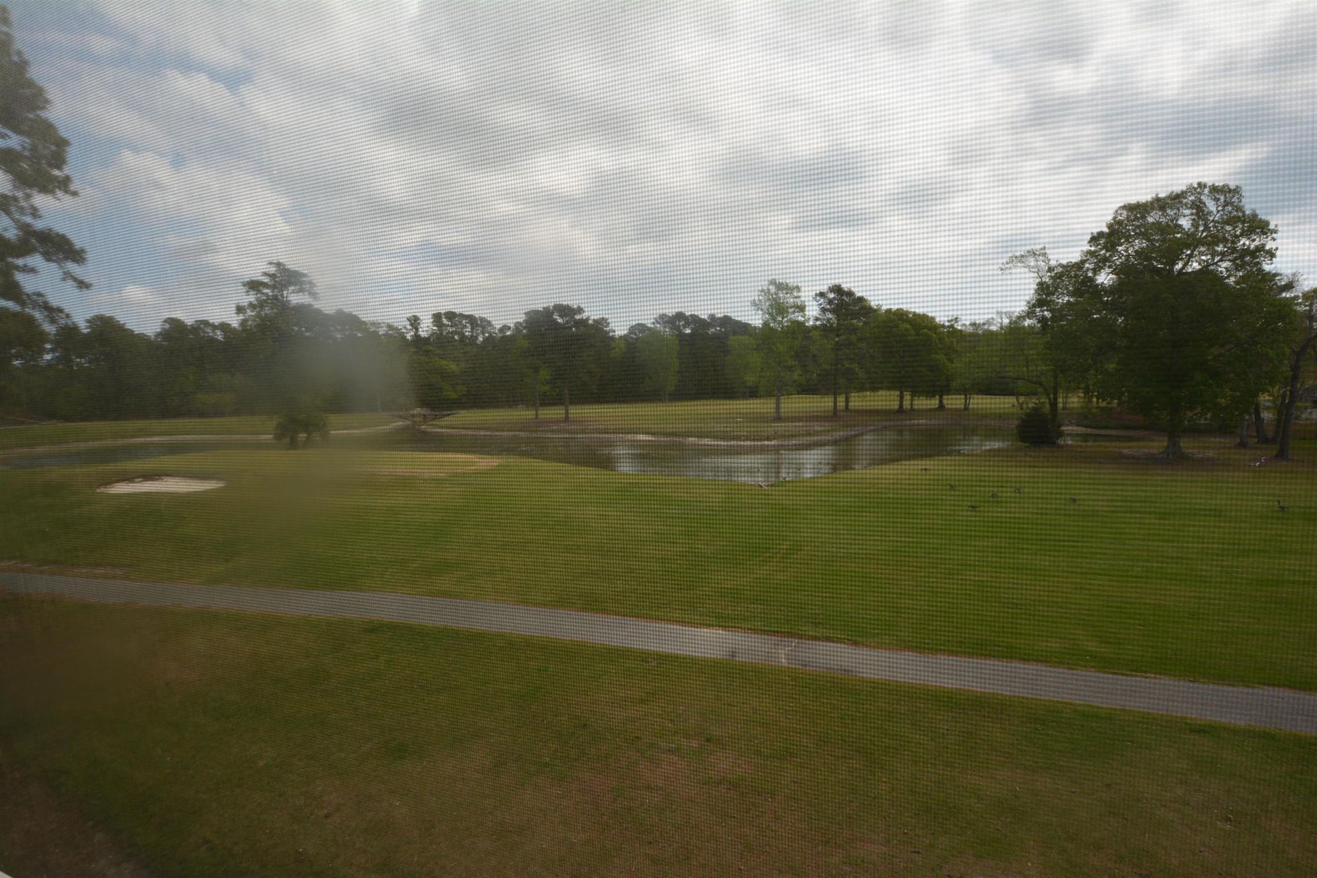 650 River Oaks Dr. Photo 8