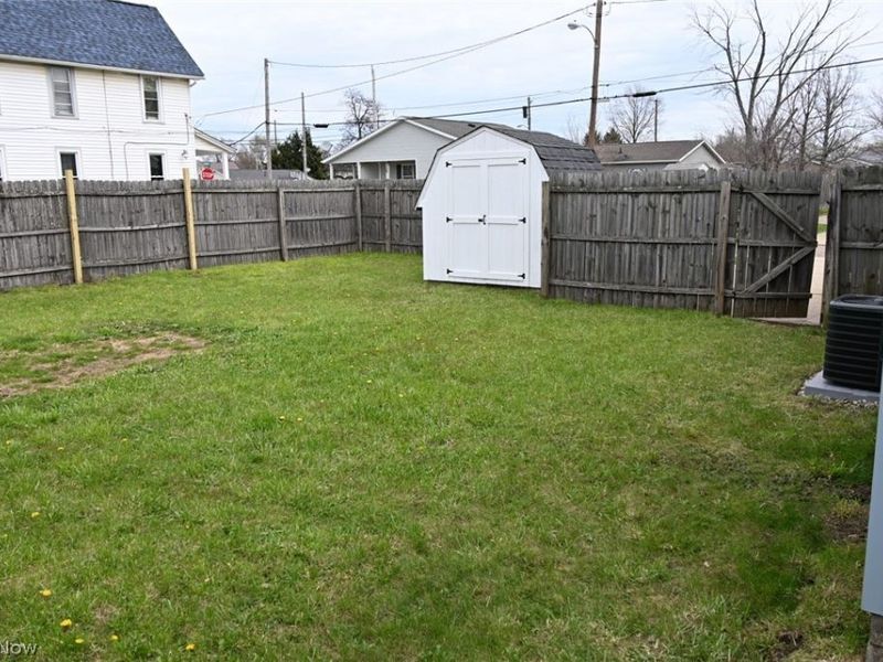 715 6th Street NE, Canton, OH 44704 Photo 23