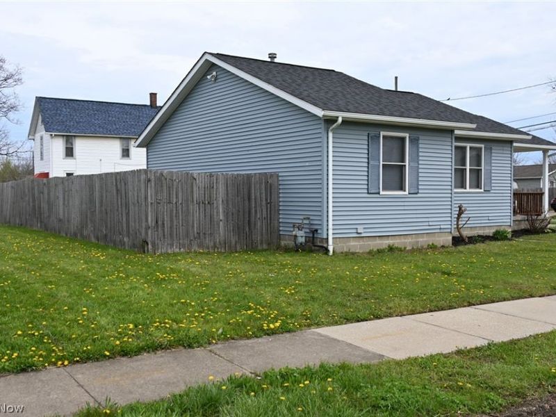 715 6th Street NE, Canton, OH 44704 Photo 29