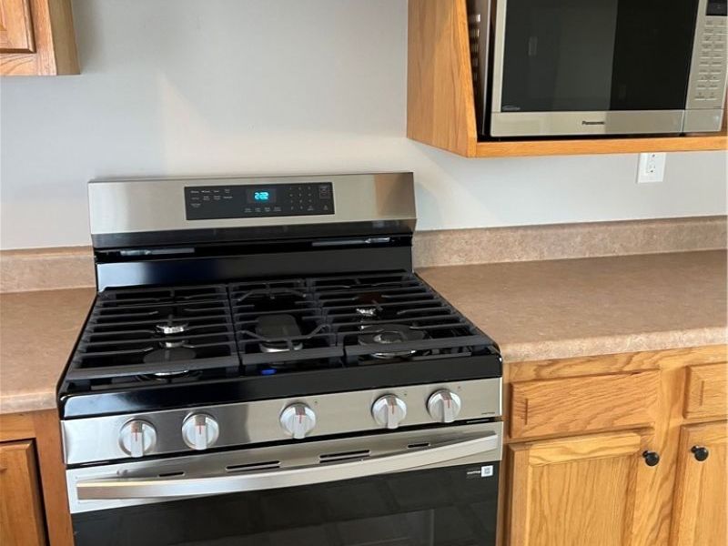 715 6th Street NE, Canton, OH 44704 Photo 5