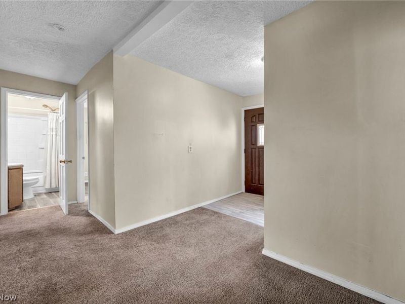 2727 Mcelwain Road, Akron, OH 44312 Photo 18