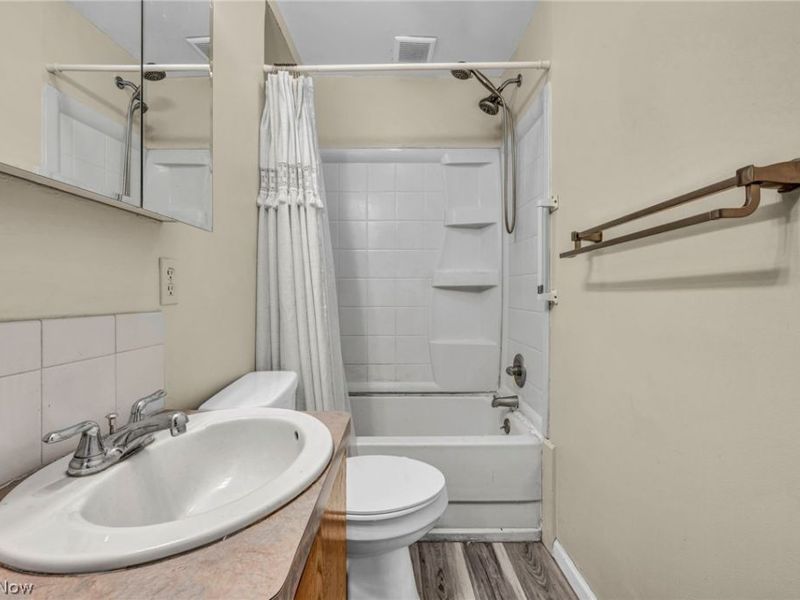 2727 Mcelwain Road, Akron, OH 44312 Photo 19