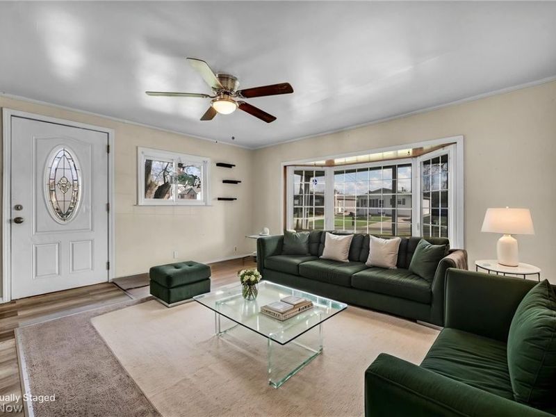 2727 Mcelwain Road, Akron, OH 44312 Photo 4