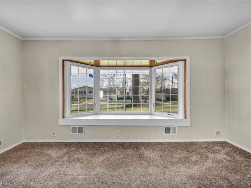 2727 Mcelwain Road, Akron, OH 44312 Photo 5