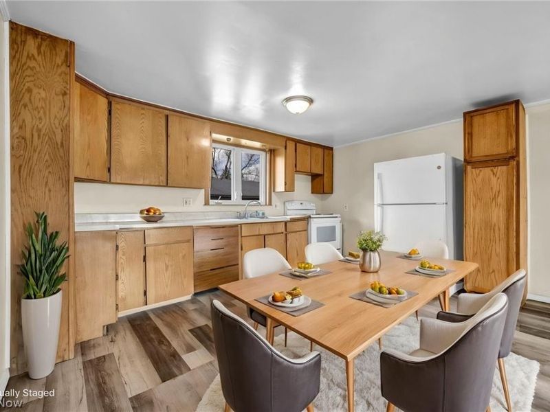 2727 Mcelwain Road, Akron, OH 44312 Photo 9