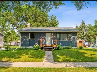 825 26th Street N, Fargo, ND 58102