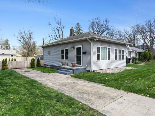 1421 Chalfant Street, South Bend, IN 46617