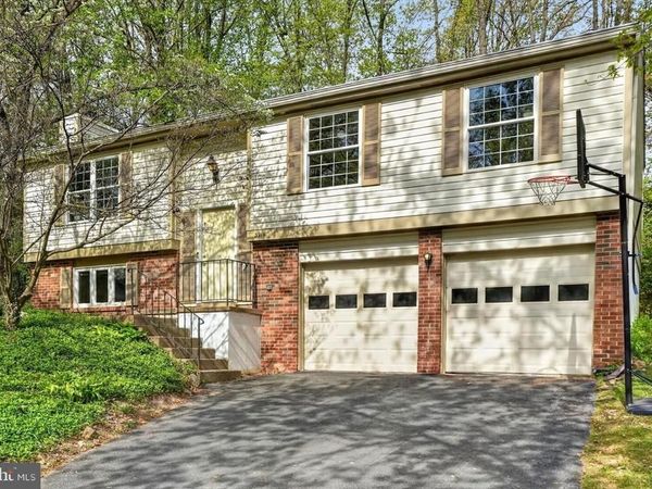 5914 FREDS OAK ROAD, BURKE, VA 22015