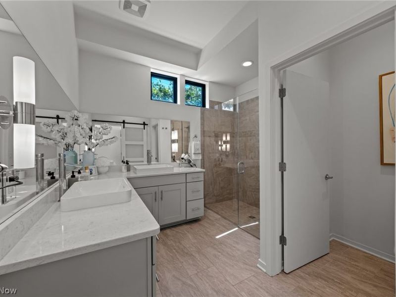 3118 Vine Court, Cleveland, OH 44113 Photo 27