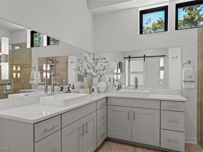 3118 Vine Court, Cleveland, OH 44113 Photo 28