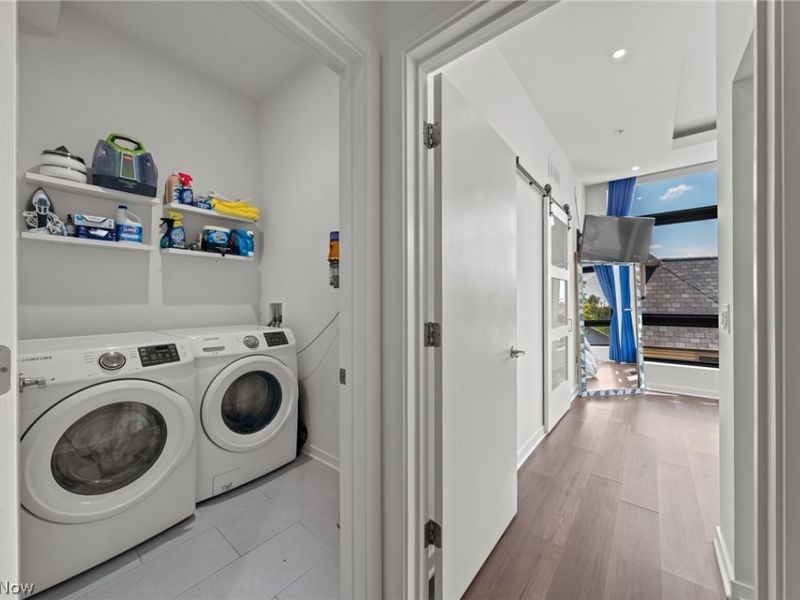 3118 Vine Court, Cleveland, OH 44113 Photo 31